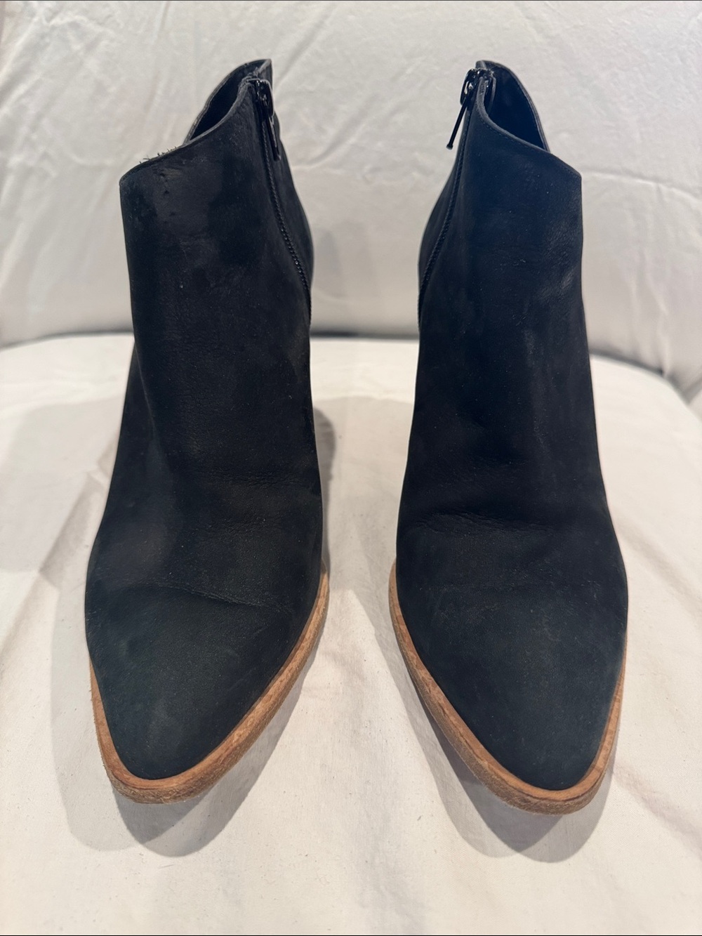 Vince Black Suede Pointed Toe Ankle Booties, Women's size 9.5